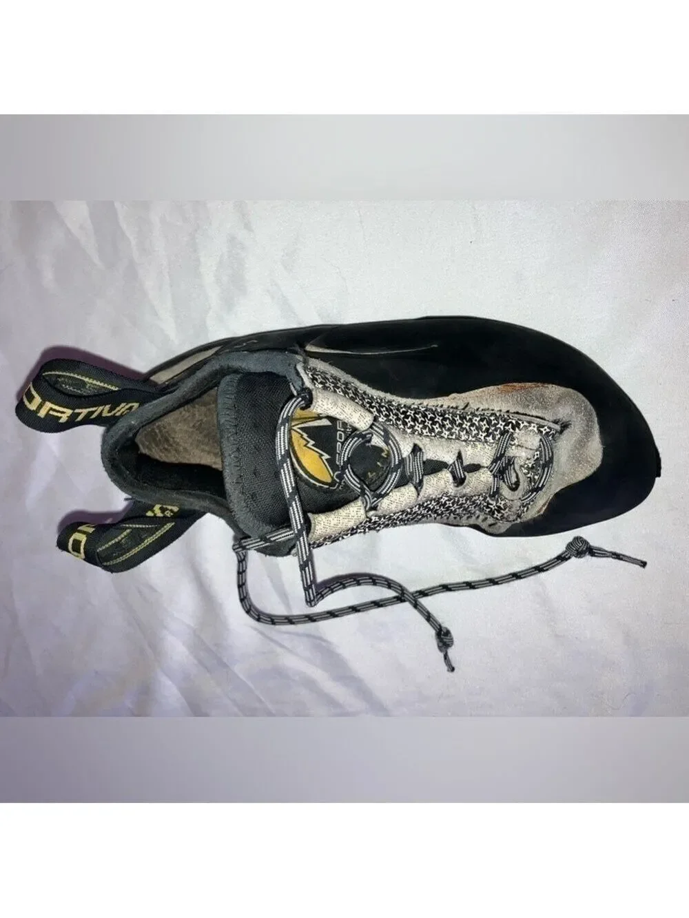 LA Sportive Miuras Women’s 34.5 Climbing Shoes Vibram XS Grip
